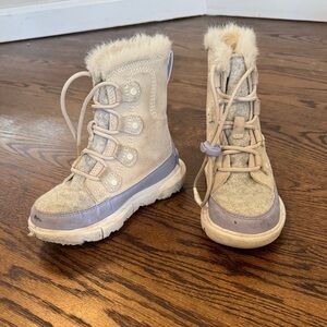 Sorel Kids Boots in Cream and Purple